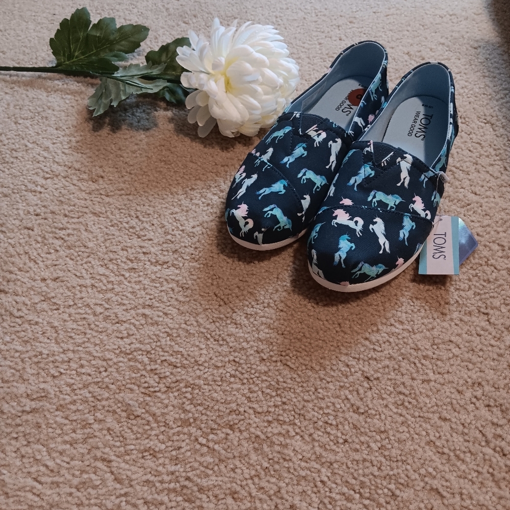 Toms Dark Indigo Watercolor Unicorn Alparagata. 8 NWT - Picture 3 of 5